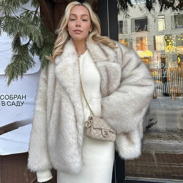 Joelle - oversized fluffy winterjas