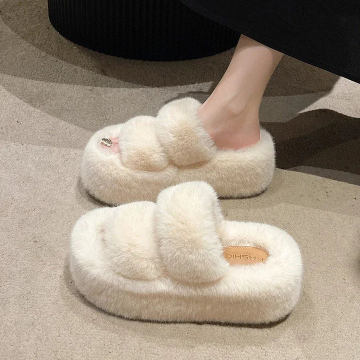 Fur Delight - zachte fluffy huisslippers