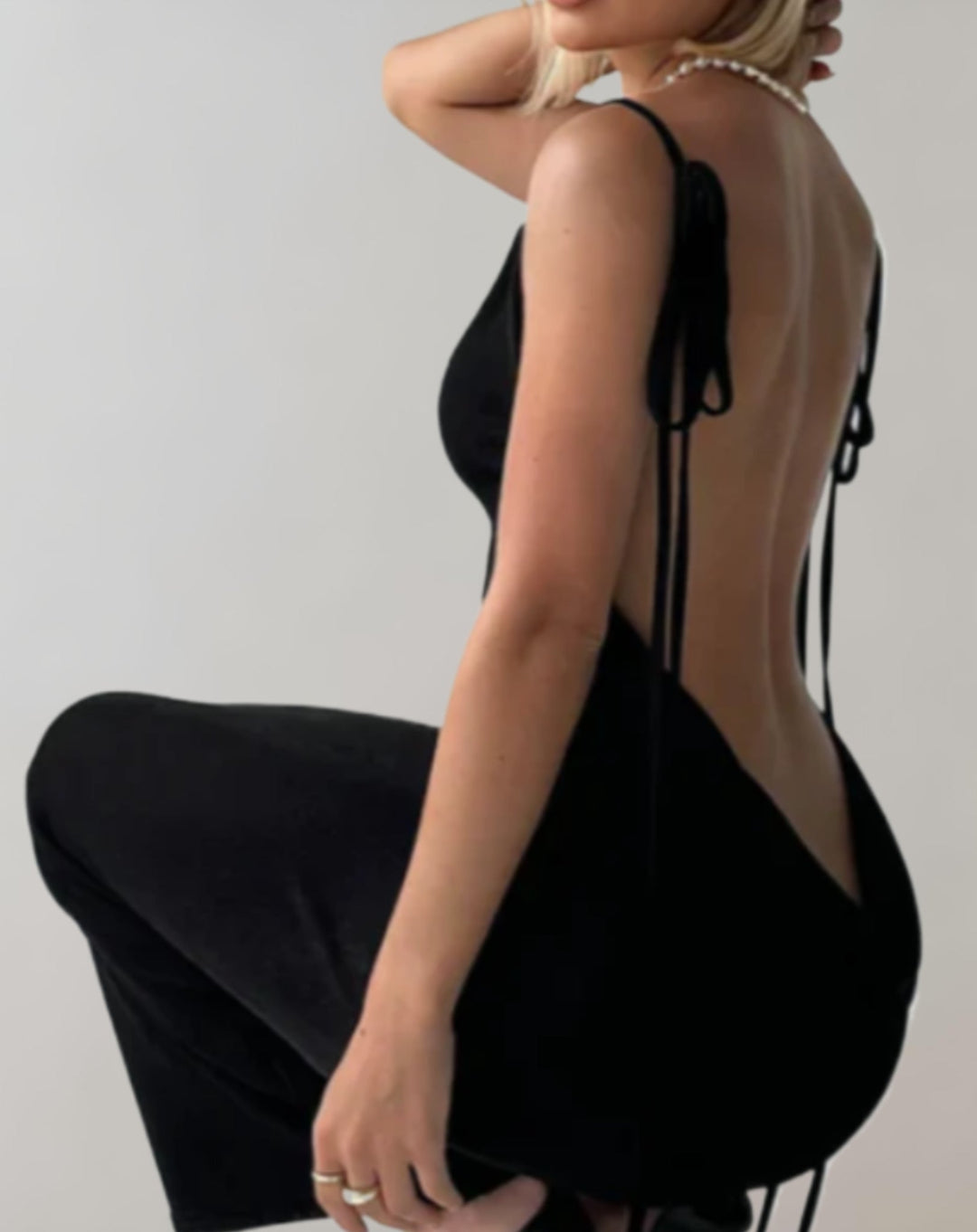 Selena - Elegante rugloze bodycon-jurk met trekkoord